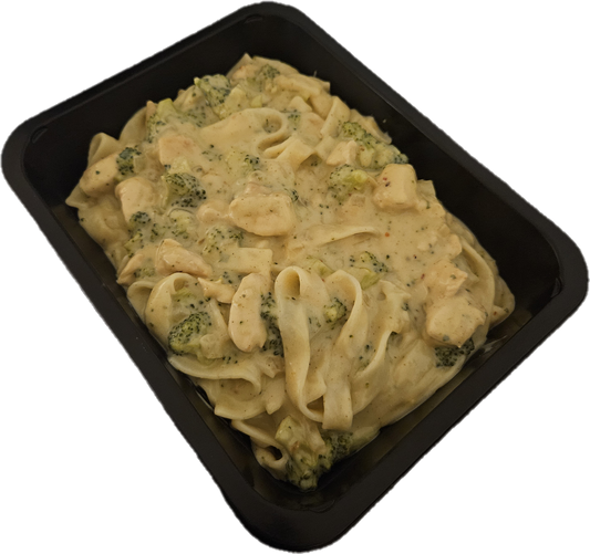 Tagliatelle met broccoli en kip in roomsaus