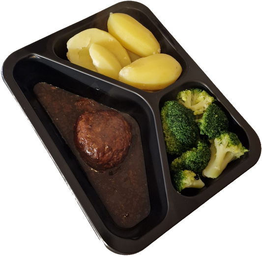 Gekookte aardappelen met broccoli en een gehaktbal